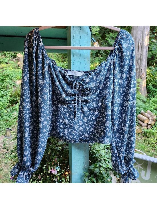 Astr Tops - ASTR the Label Floral Print Long Sleeve Tie Front Blouse Top, Size L